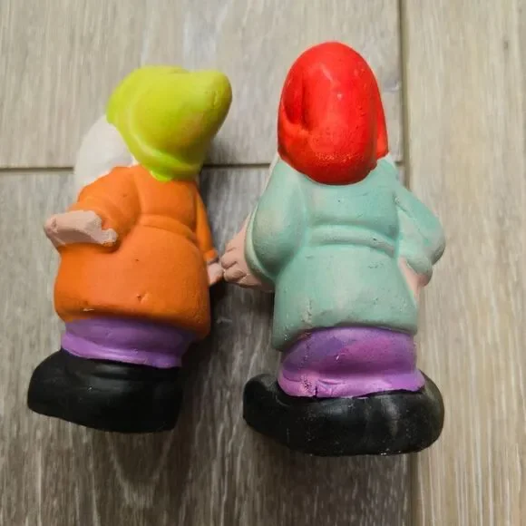 Snow White & The Seven Dwarfs Collection Of Ceramic Hand Painted Figures Vintage